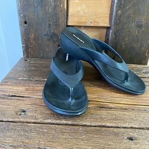 Okabashi Women’s Splash Flip Flop Sandals